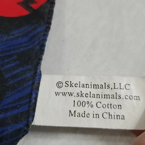 VTG Hot Topic Skelanimals Kit The Cat Square Bandana Scarf Accessory Sz 20"x 20" - Picture 7 of 16